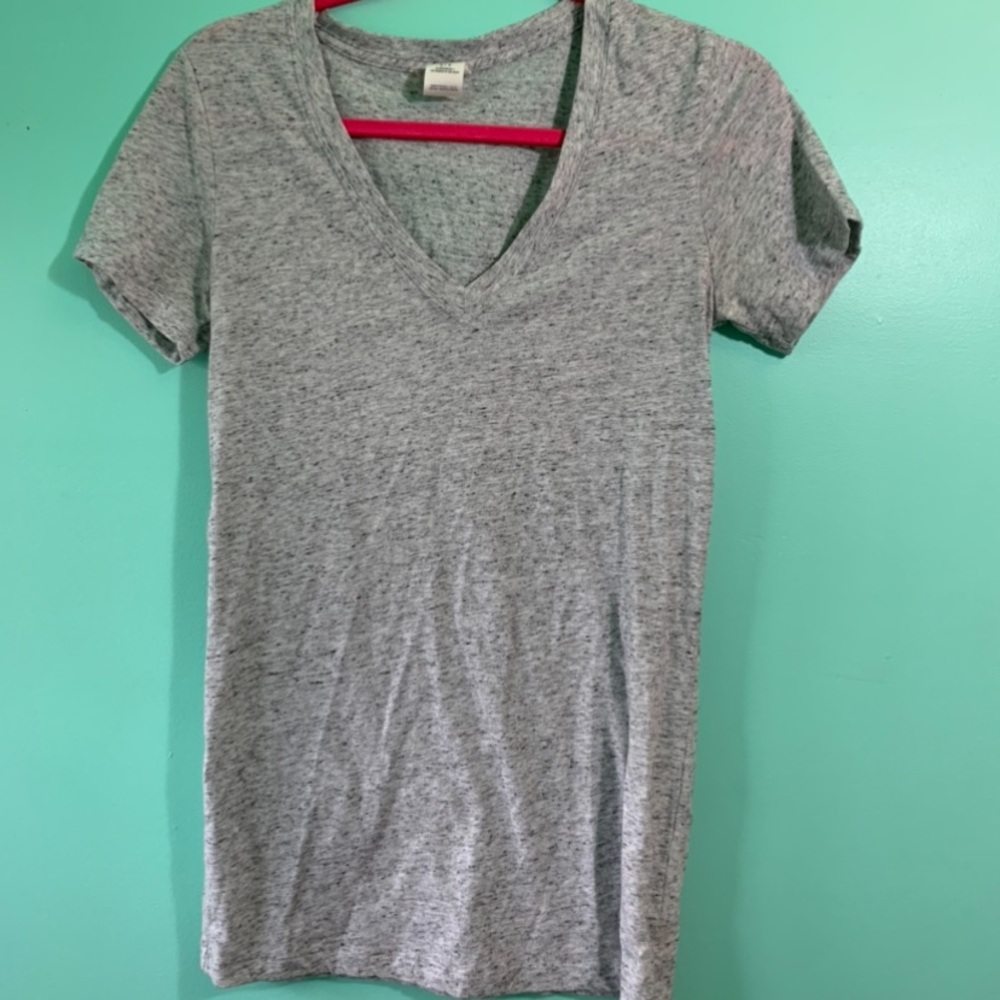 Victoria’s Secret Pink basic tee